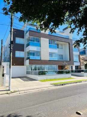 Apto duplex Lagoa do Violão
